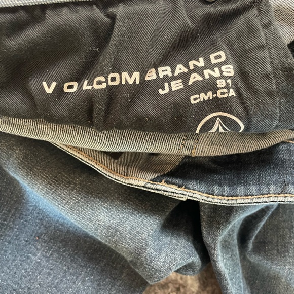 Volcom Men's Dark Blue Skinny Jeans - Picture 6 of 6